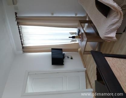 MIA apartmani, Apartmani sa odvojenom spavacom sobom, privatni smeštaj u mestu Šušanj, Crna Gora - 20190610_120448